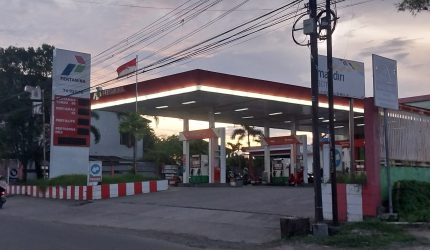 Salah satu SPBU di Kabupaten Gowa/FOTO: Sri Wahyuni-Carakde