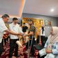 Penyerahan bantuan alat disabilitas dilakukan secara simbolis oleh Sekretaris Daerah (Sekda) Sulsel, Jufri Rahman, kepada sejumlah penerima manfaat yang berlangsung di Baruga Lounge Kantor Gubernur Sulsel, Rabu (28/1/2026)/FOTO: IST