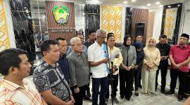 Konferensi pers pansus hak angket DPRD Gowa di Ruang Rapat Lantai 2 Gedung DPRD Gowa, Kamis (25/6/2026)/CARAKDE